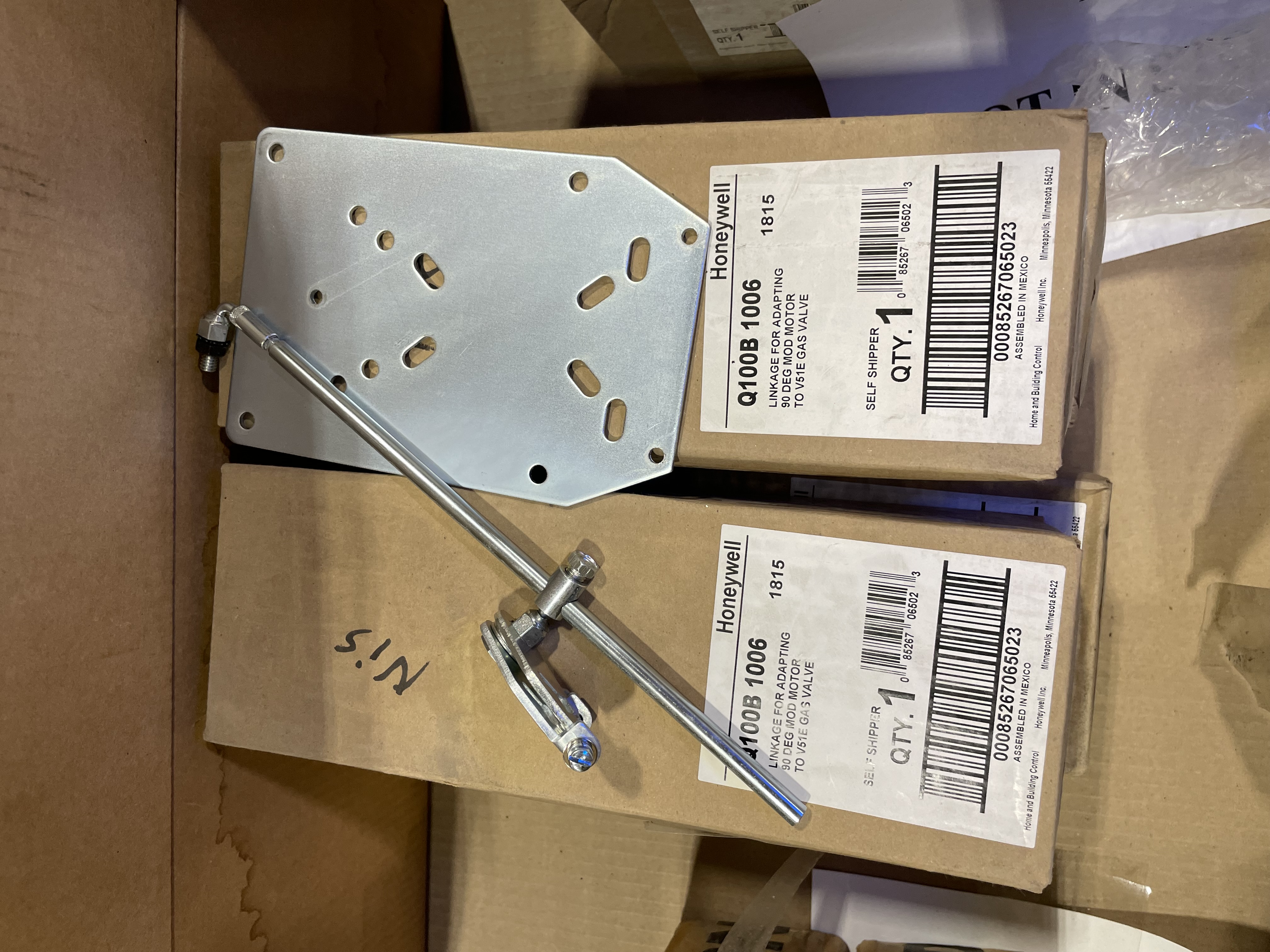 LINKAGE FOR ADAPTING 90 DEG MOD MOTOR TO